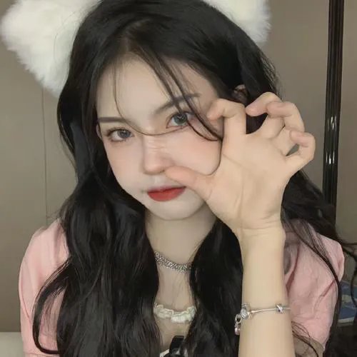 福宝吃糖我读书七零萌崽不服输